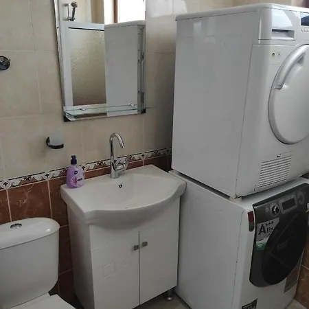 Apartment Прекрасен Апартамент С Комплимент Primorsko